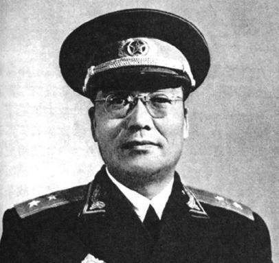 原创上级命令马上突围他却借故拖延一天结果5万大军被包了饺子