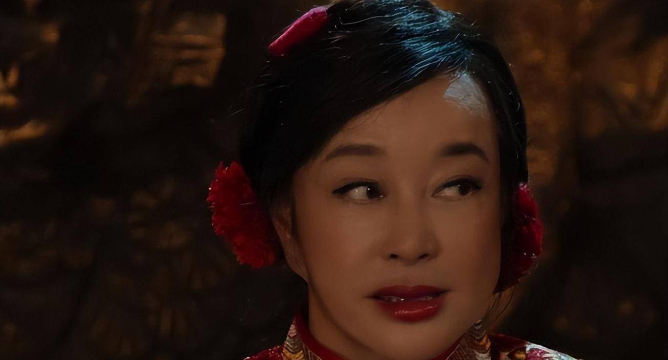 赘肉,满脸褶子,却要演双马尾的少女,网友:真不害臊吗_角色_观众_米雪