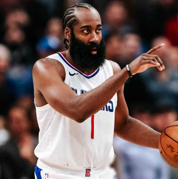 原创半节狂轰14分哈登险胜掘金里程碑之夜荣膺nba历史第四人