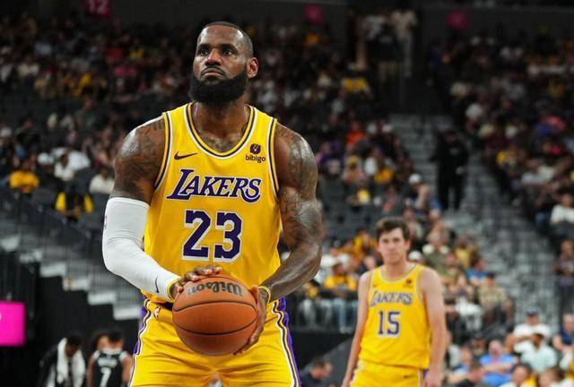 詹姆斯或许离开湖人队布朗尼宣布参加选秀鹈鹕的选择将至