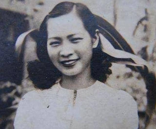 原创民国演员美女王人美红极一时却因丈夫退出荧屏晚年不尽人意