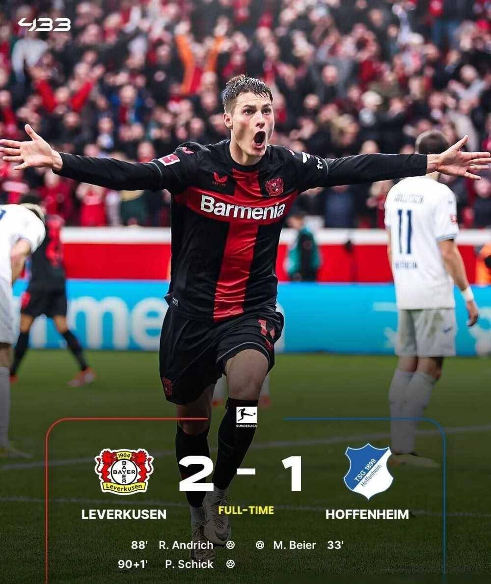 足坛一夜动态c罗戴帽拜仁输德比曼联切尔西皆平巴萨小胜