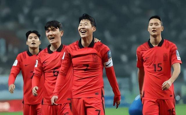 中韩足球究竟何在差距崔康熙直言两大要素尖锐又客观