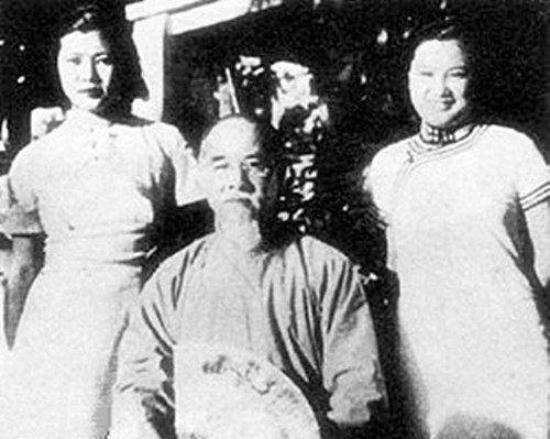 此人一生娶七个貌美老婆,结果被人戴绿帽子,他还当主婚人_范绍增_紫菊