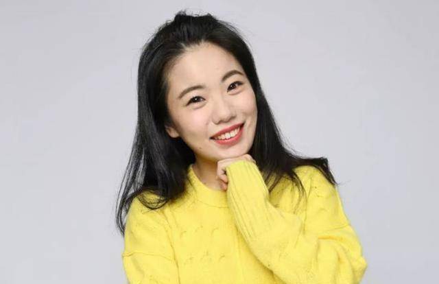 原创9岁出书清华自降60分录取的蒋方舟今频上综艺直言是为赚钱