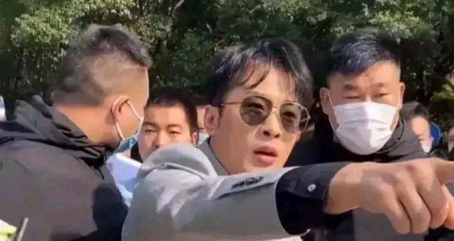 原创从4个角度看辛巴事件他抓住了粉丝却丢了路人缘