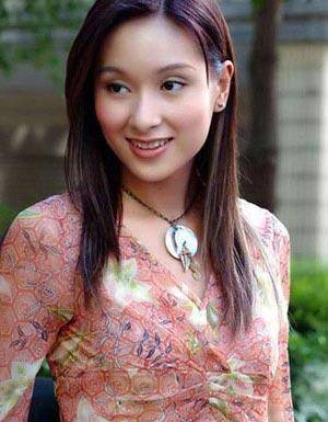 原创内防咸猪手外躲富商搂娱乐圈就是大染缸进圈的女孩全变样