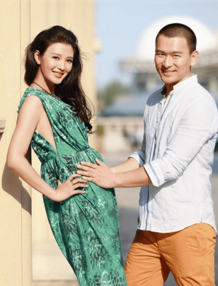 演员白庆琳:被公司雪藏,嫁硬汉徐僧生女遭离婚,如今怎么样了?