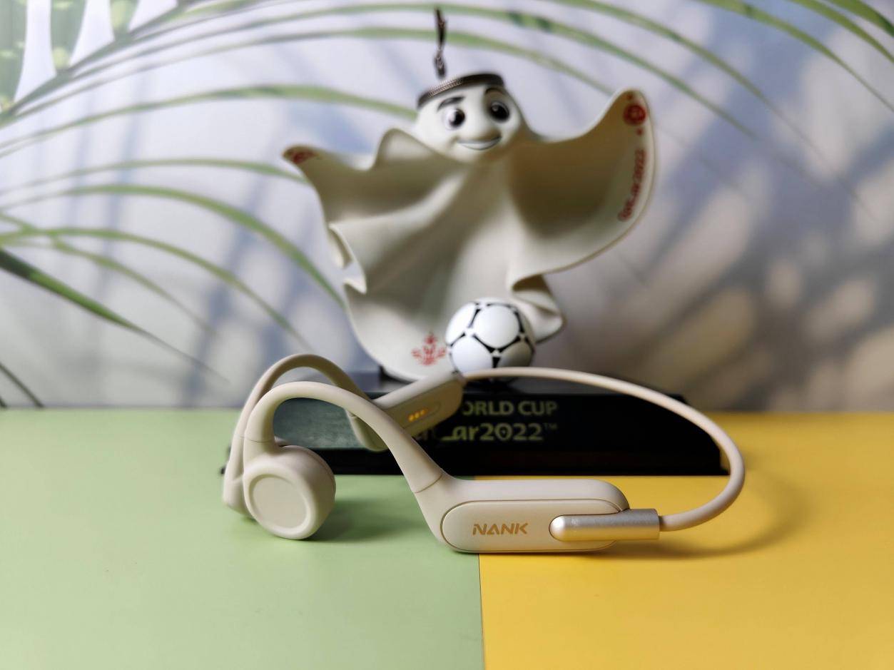 游泳时用什么耳机听歌好?四大卓越性能的游泳耳机力推