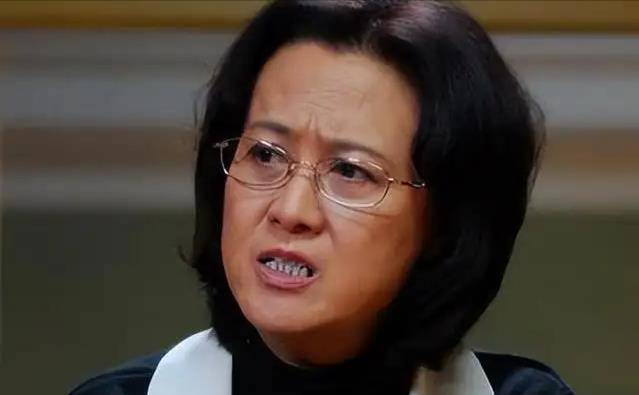 原创10年过去了那个承诺帮柏寒养儿子的海清尽到责任了吗