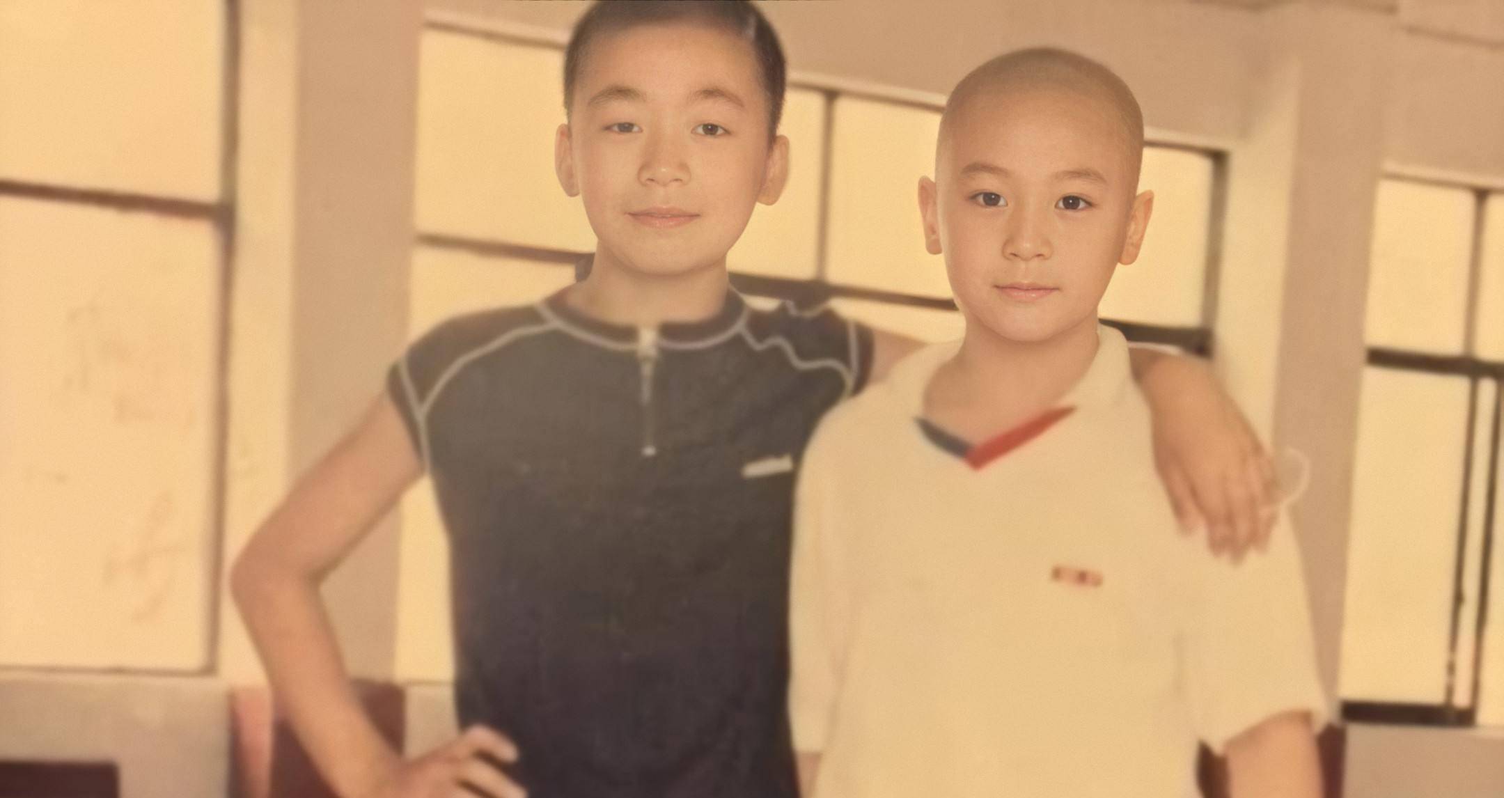 王宝强:"借钱交税"和领"金扫帚"的第一人,其实是个武林高手_少林寺