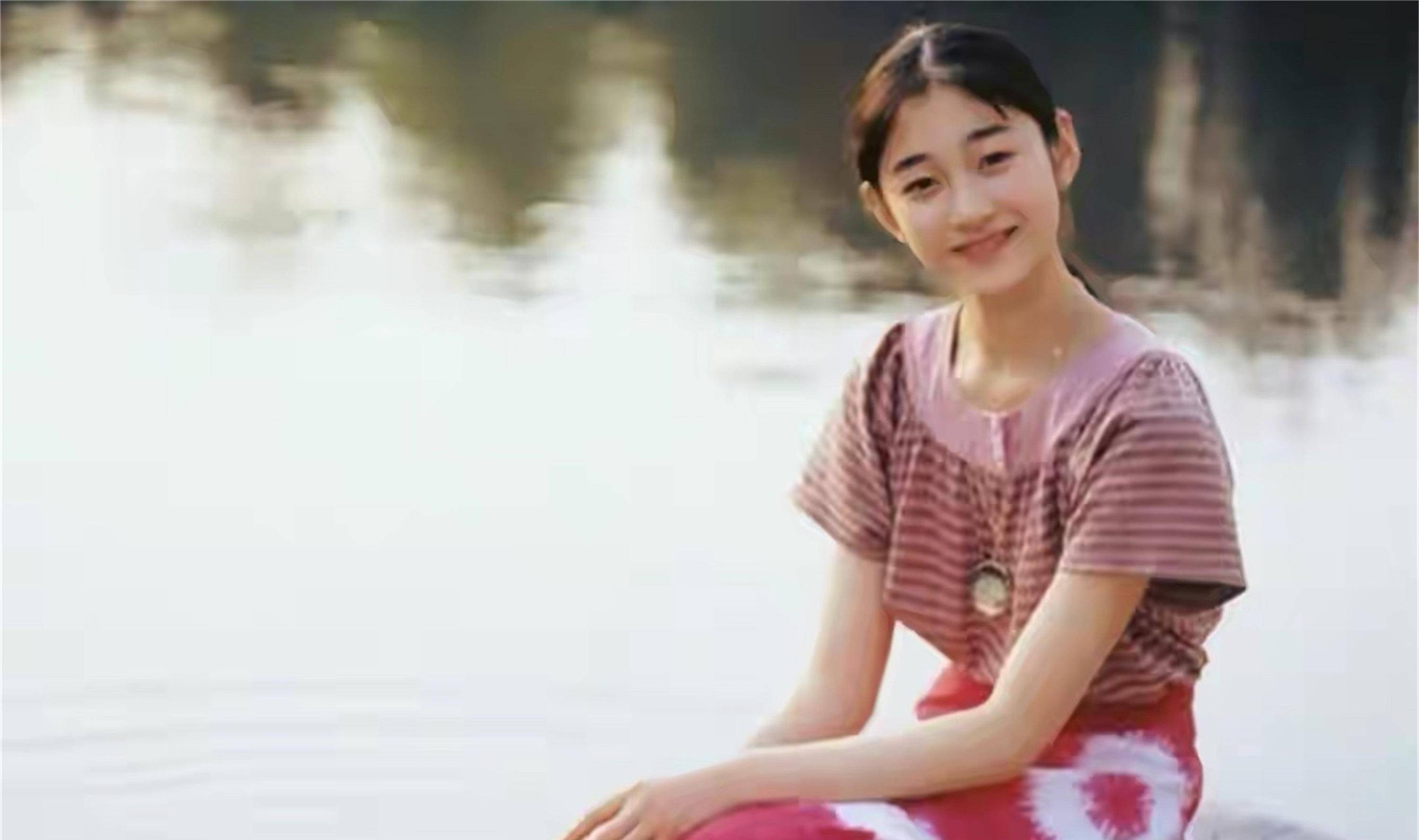 原创李小冉爱情前男友雇13人砍现男友最终花落5亿身家男闺蜜