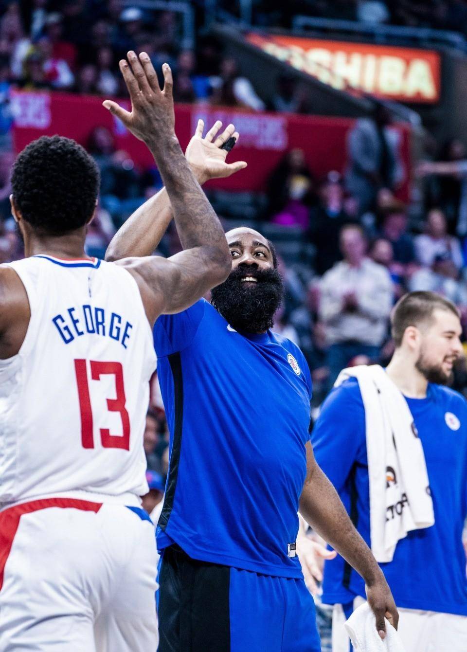 原创官宣快船更新伤情报告小卡连续5场缺席哈登无碍可出战