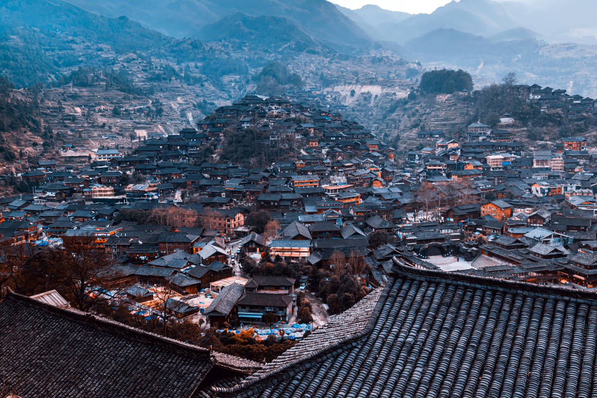 想去张家界苗寨呆一天需要准备多少钱那里有什么历史文化详细行程