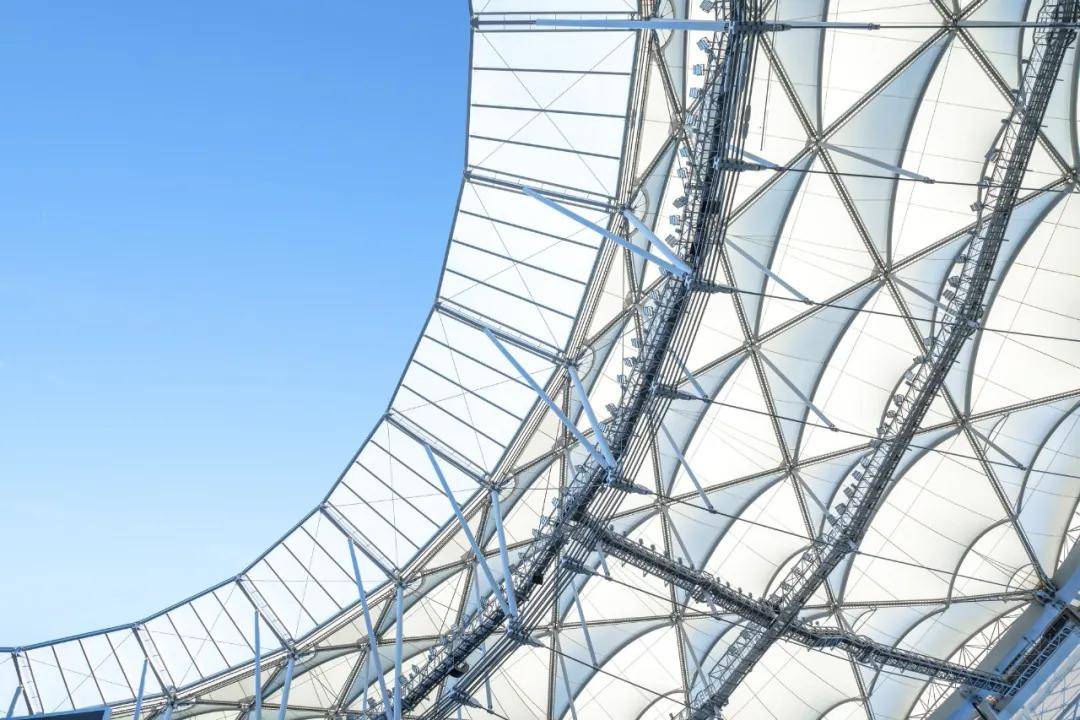 大连梭鱼湾专业足球场详细介绍转自ga环球建筑