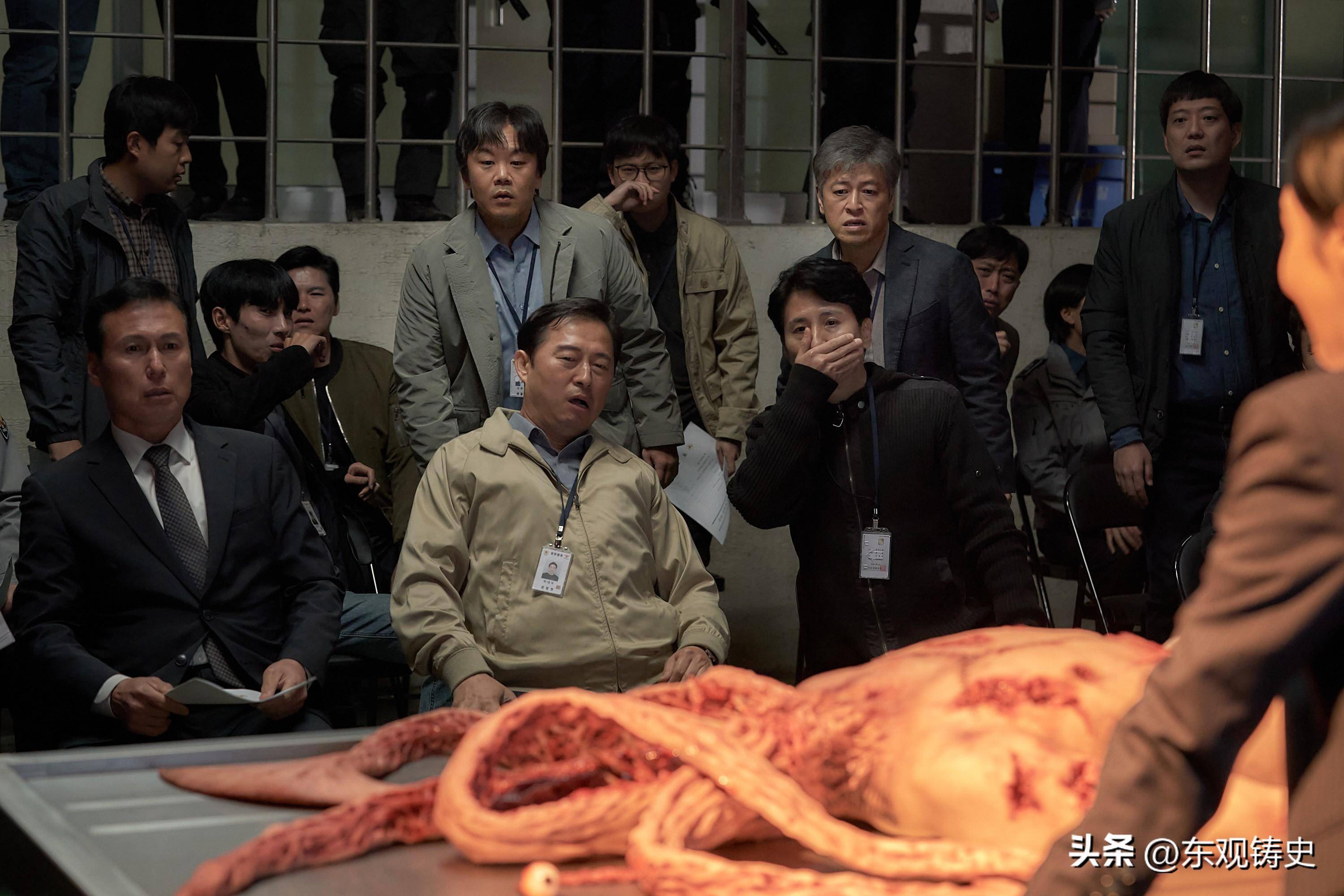 看了6集《寄生兽》,观众连发感慨,惊悚片都这么拍,何愁没收视