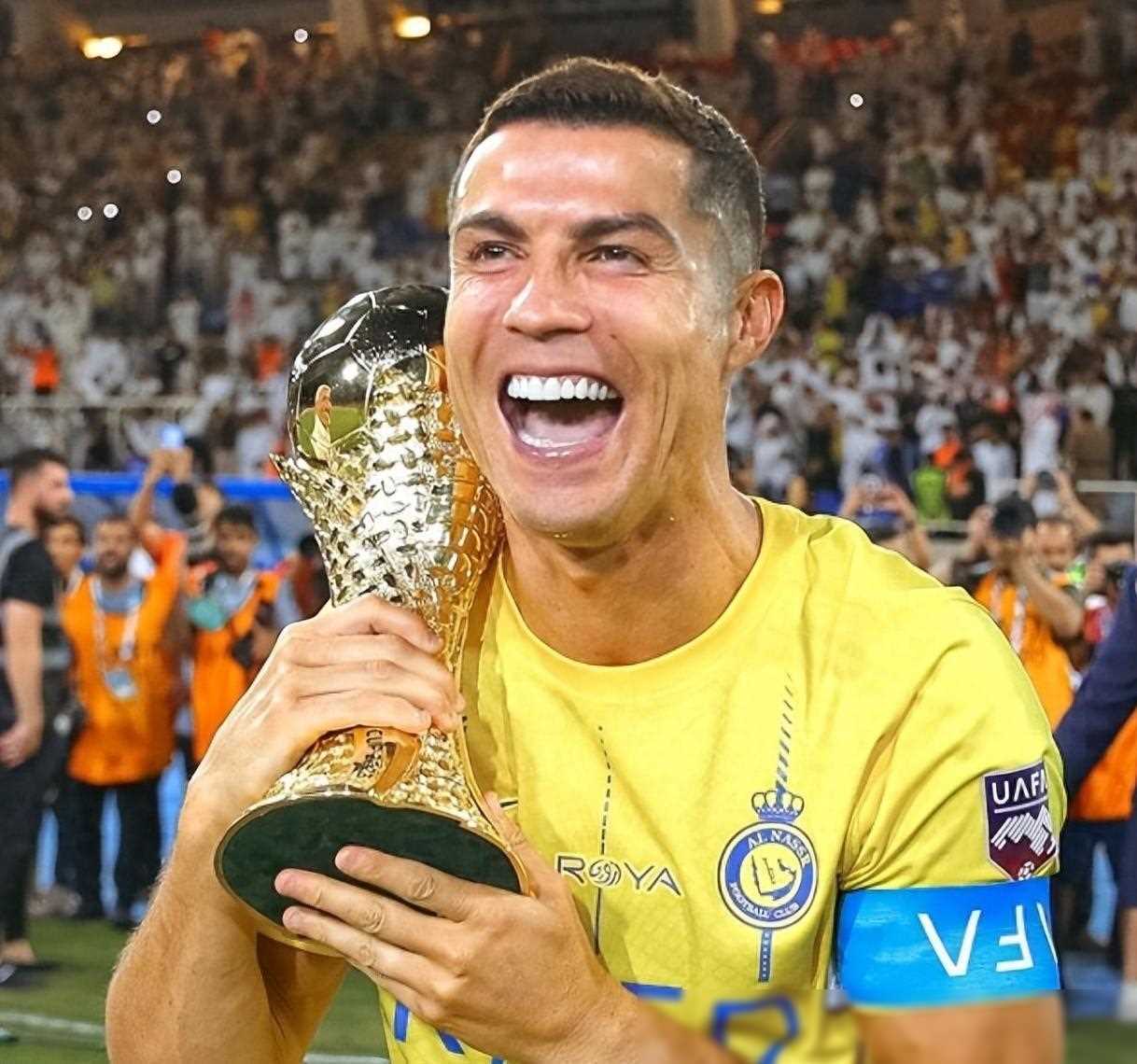 自从加盟利雅得胜利以来,c罗的表现引人注目,但冠军荣誉却相对较少.