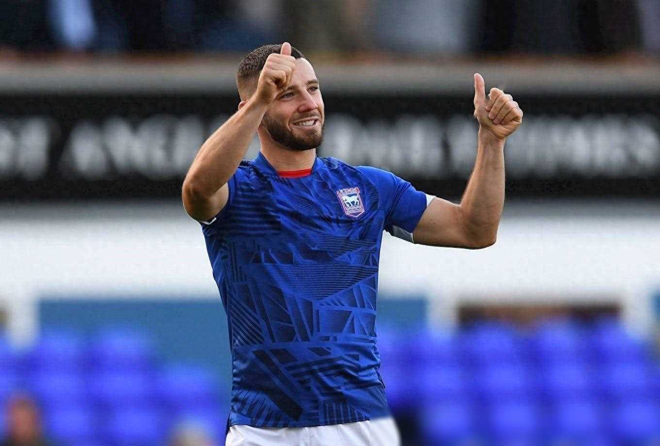 英冠英超赛事诺维奇对伊普斯维奇阿斯顿维拉对布伦特福德