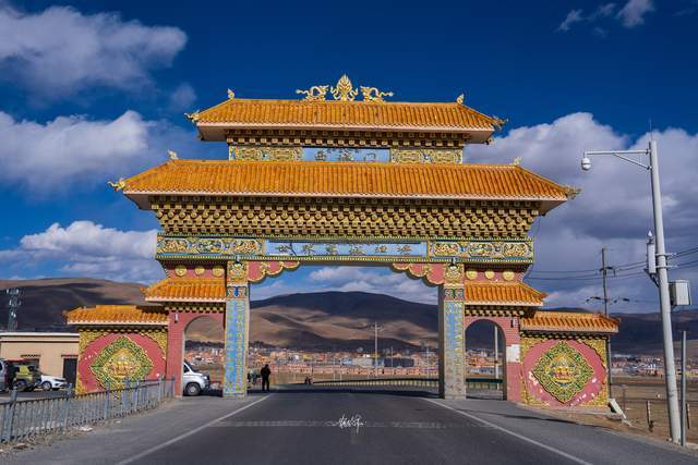 穿越格聂南线:川西顶级越野路线_神山_贡嘎雪山_金山