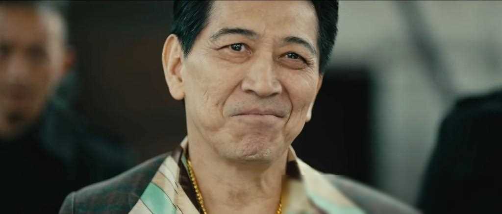 原创45岁tvb绿叶内地咖位飙升演男一开劳斯莱斯住豪宅捞到风生