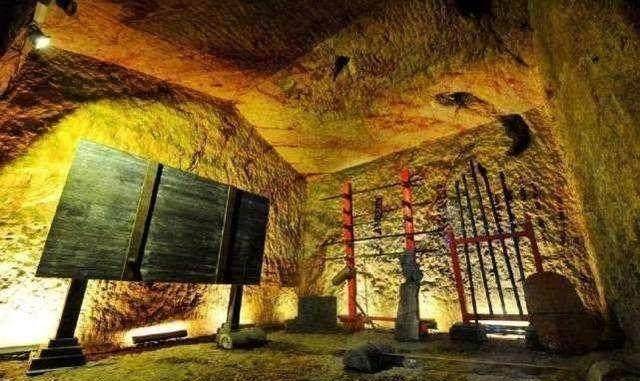 这家人墓葬被盗多次,家属想出一个绝招,盗墓贼从此再也不来_洛阳_棺材