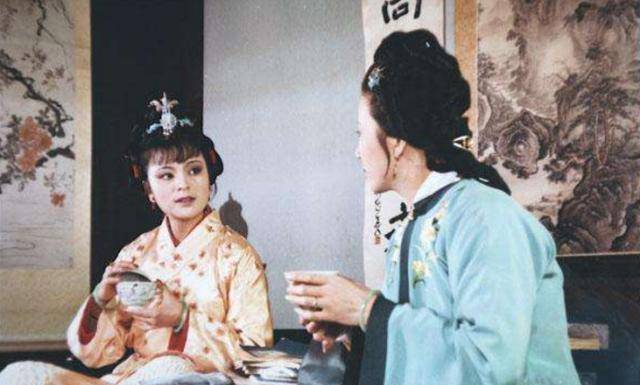 原创红楼梦中赵姨娘曾经也是个钟灵毓秀的女子生活艰辛别忘初心