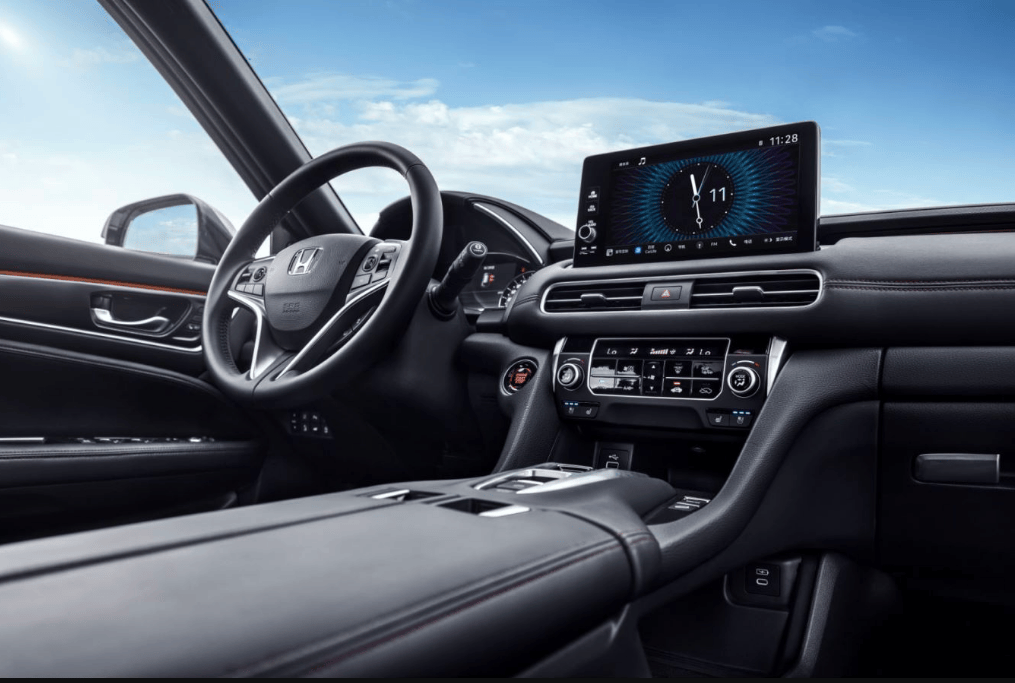 为了提升车辆的安全性,冠道整车车身的超高钢材使用率高达52