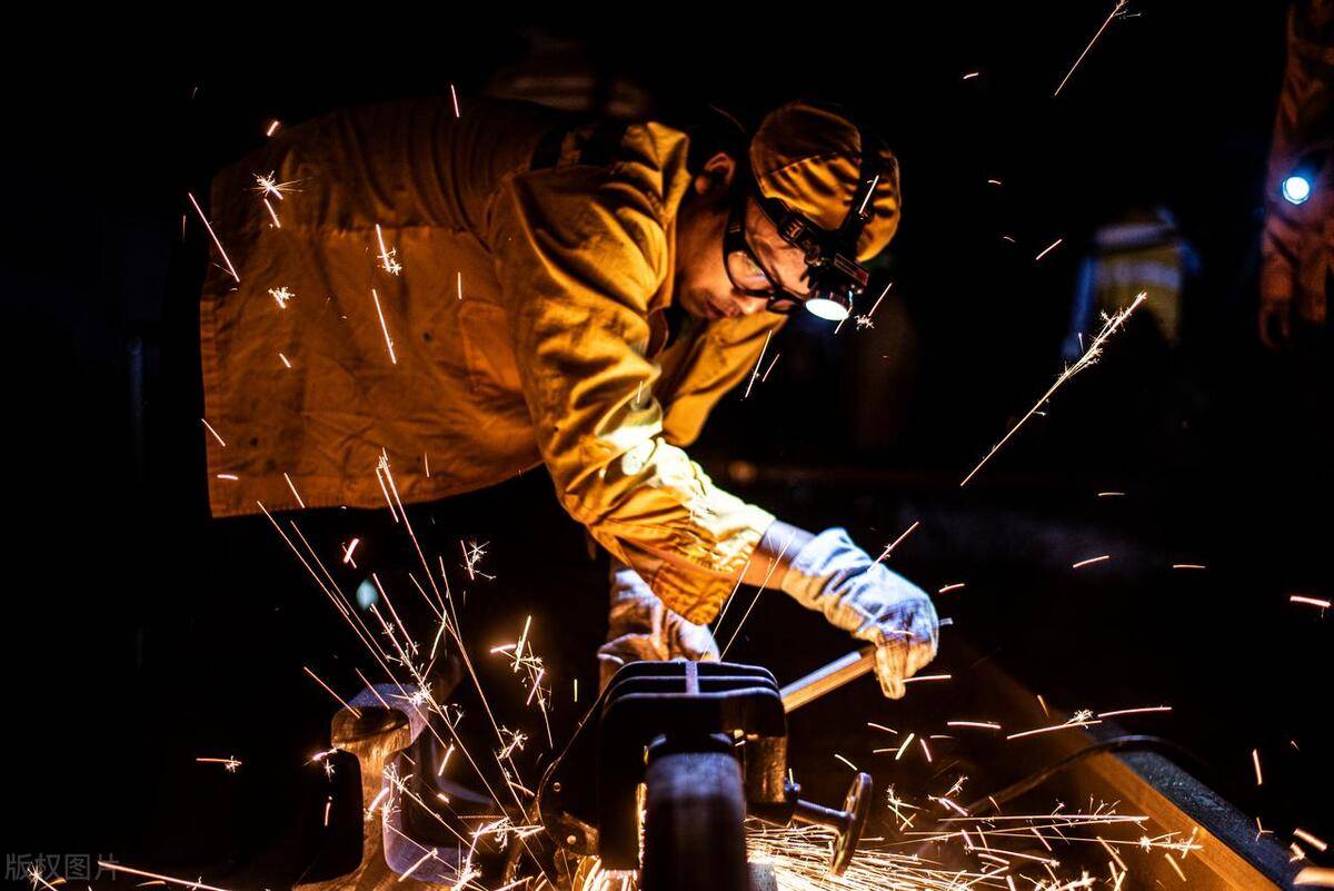 电焊工怎么考有什么作用报考政策条件要求