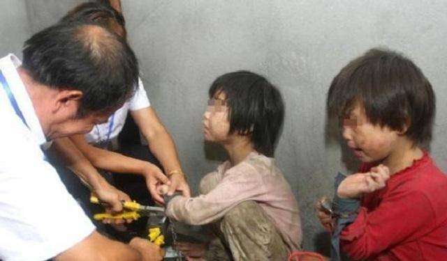 原创人贩子拐卖85个幼童却被同行以3500元卖给老头11年屡遭毒打