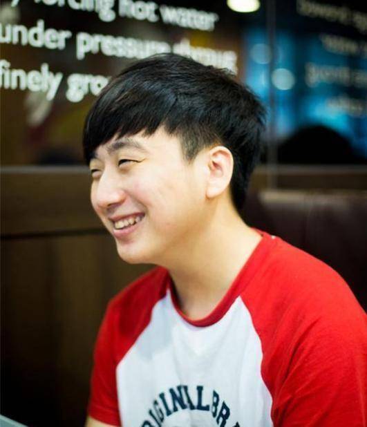 原创打野位断层严重老打野有的退役有的变捞野区呈现菜鸟互啄态势