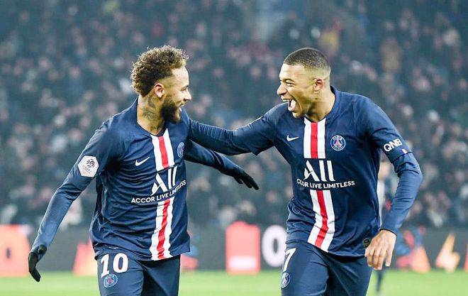 巴黎圣日耳曼vs巴萨 !巴黎遇苦主!