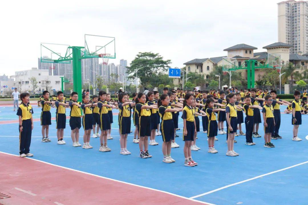 关注队列队形展风采强健体魄恰少年惠州市惠城区金山湖小学队形队列