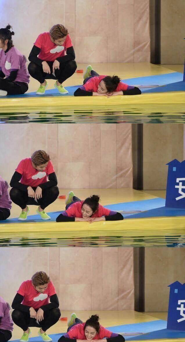 跑男团纷纷为鹿彤恋送去祝福时,只有她暖心替热巴留尊严_鹿晗_关晓彤