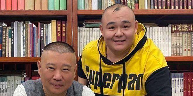 连杨鹤通这么高的地位,名字都能打错了,这道具准备得也太稀里糊涂了.