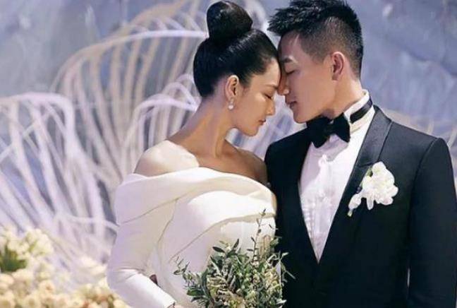 尤其是在李晨和范冰冰官宣之后,张馨予总是被人拿出来与范冰冰做对比