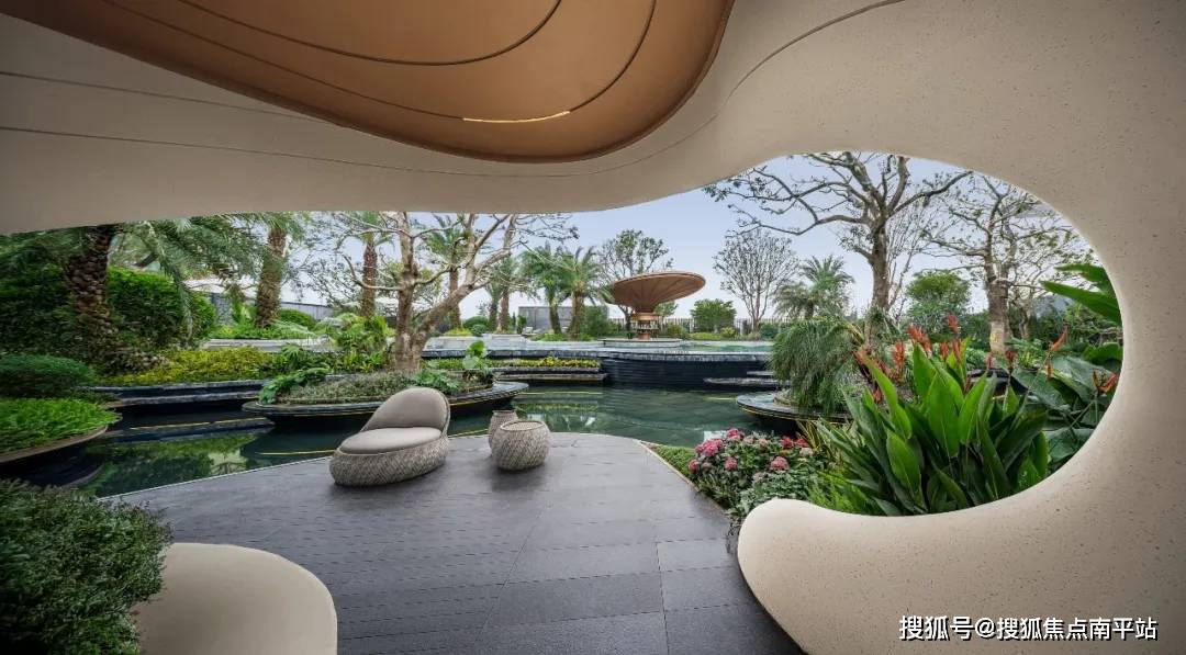 建发灯湖天峯佛山建发灯湖天峯售楼处电话户型图样板间价格楼盘详情