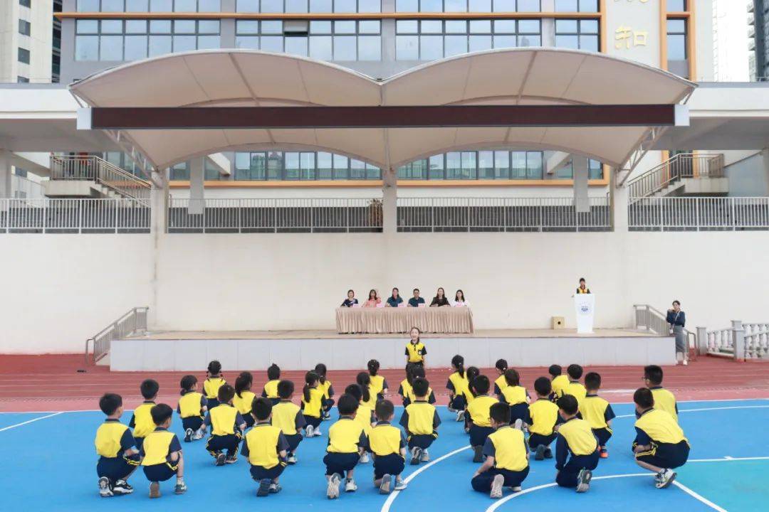 关注队列队形展风采强健体魄恰少年惠州市惠城区金山湖小学队形队列