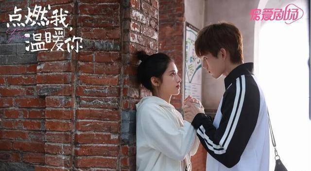 原创去有风的地方我爱轰炸机芒果的2023市场试水的一年