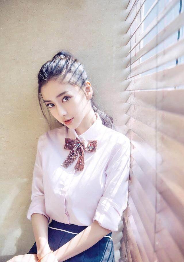 原创当初黄晓明为什么要娶angelababy这个三流女艺人