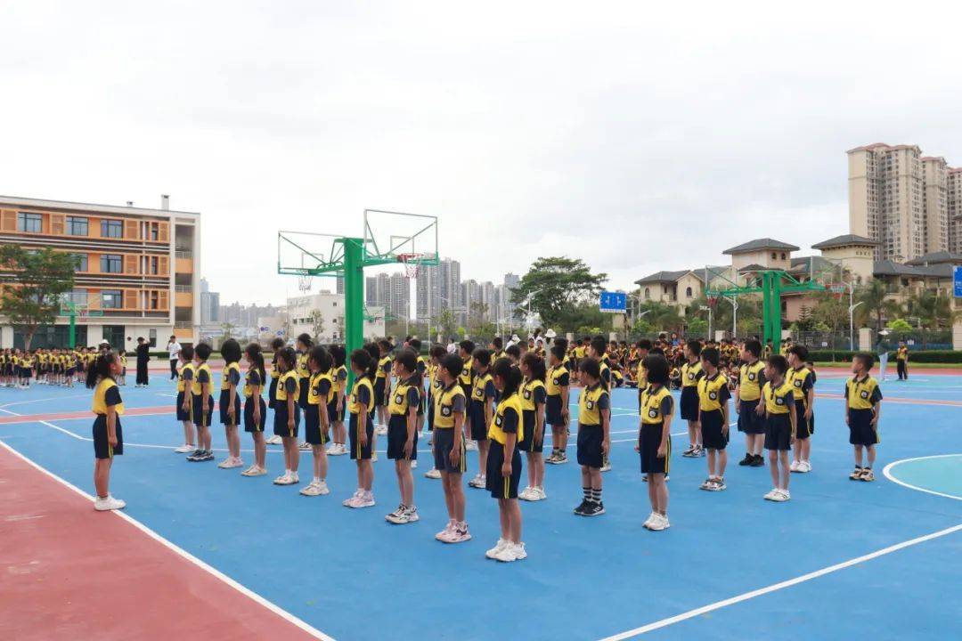 关注队列队形展风采强健体魄恰少年惠州市惠城区金山湖小学队形队列