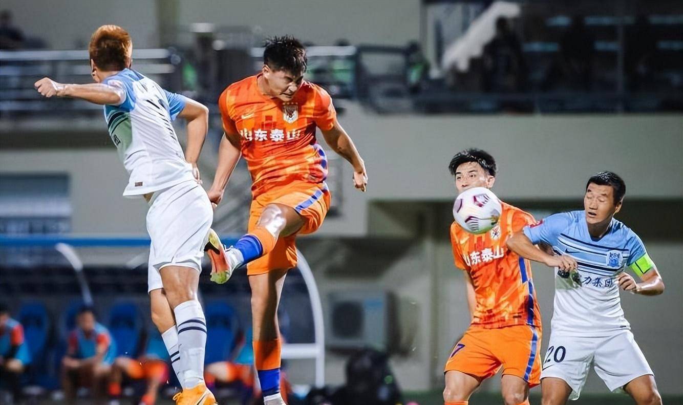 鲁能b队锋霸因暴力行为被足协重罚停赛三场,曾被寄予厚望_韩鹏_联赛