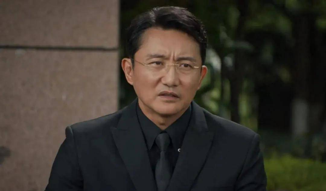 白珏欲跳楼,陶无忌曝光内鬼惹争议_工作_朱强_柜台