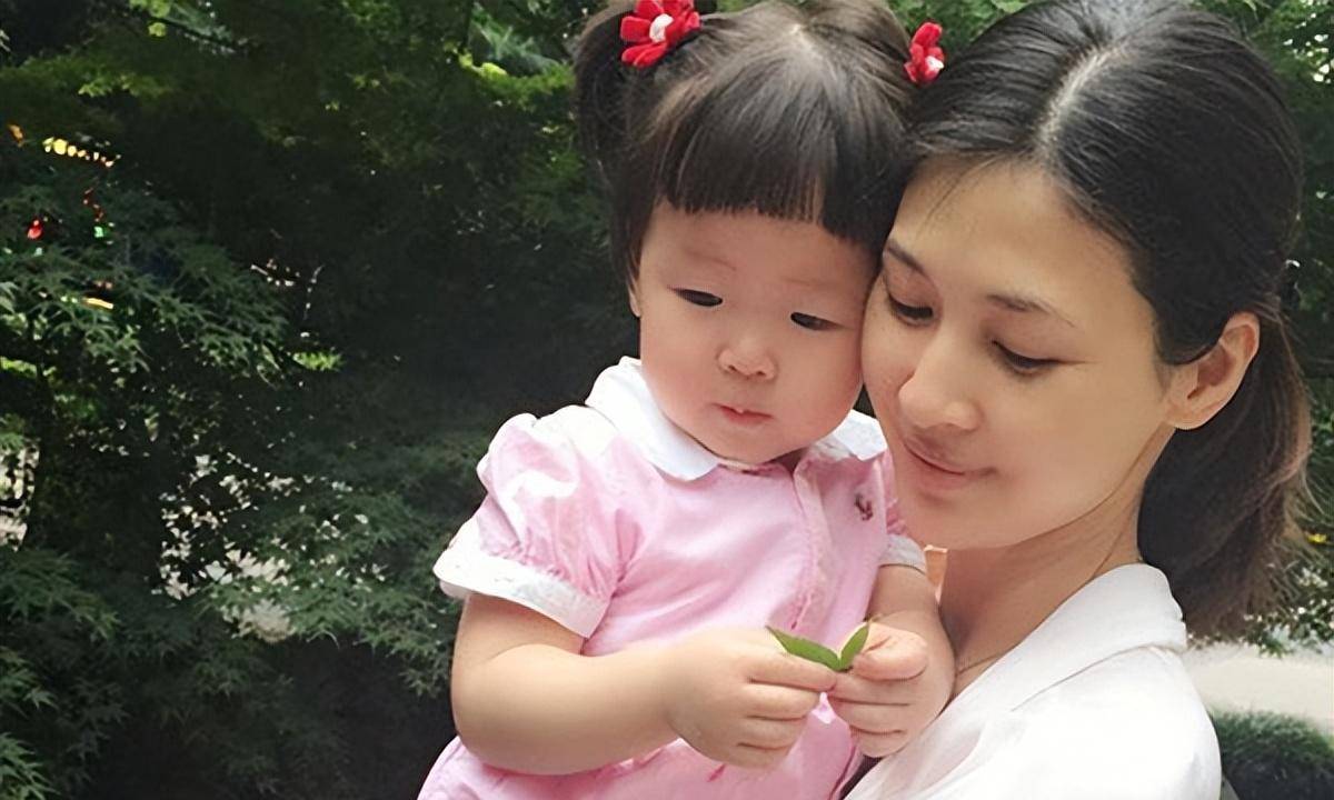 赖丹丹一纸诉状将周旭辉告上法庭,双方僵持不下,直到2014年,她为自己