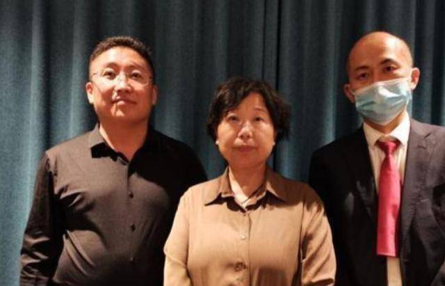 杜新枝称铁杆粉丝被打发文暗指许家舅舅网友心虚什么