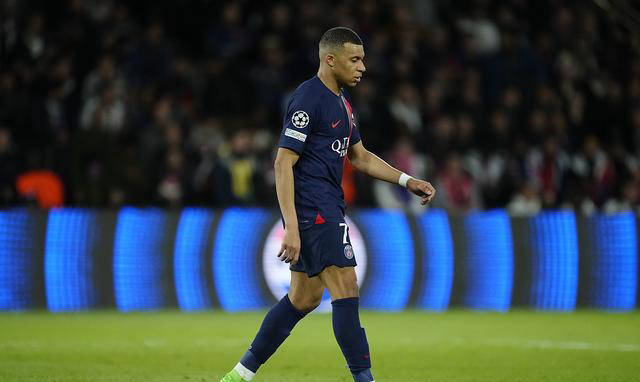 姆巴佩黯然失色,巴黎落败,接班梅罗尚需时日_比赛_球员_成功