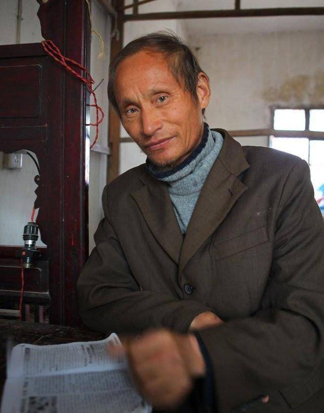 农民罗元平长得酷似普