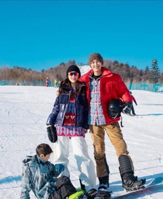 杜江被曝婚内不忠诚美模他和妻子霍思燕接受专访辟谣