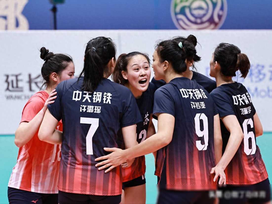 江苏女排完胜北京,吴晗孙燕表现不凡_江苏队_比赛_球员