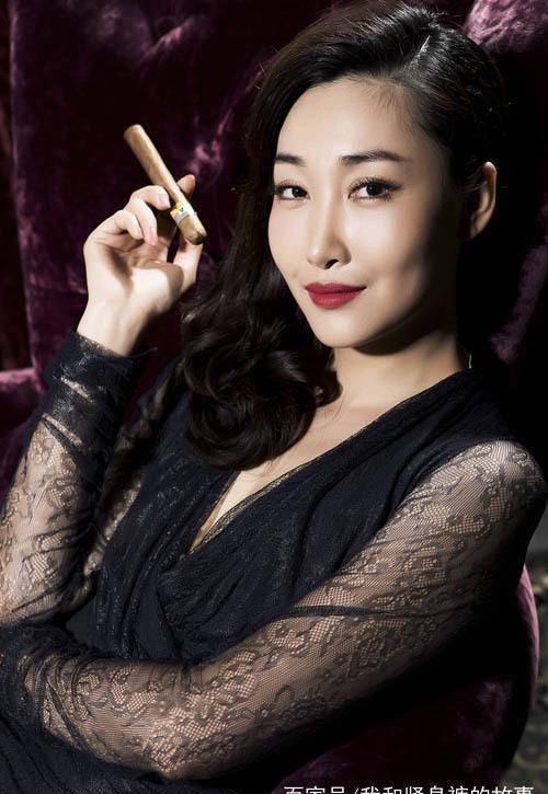 潘粤明前经纪人指责:白莲花是毒蘑菇_王大治_陈祉希_孩子
