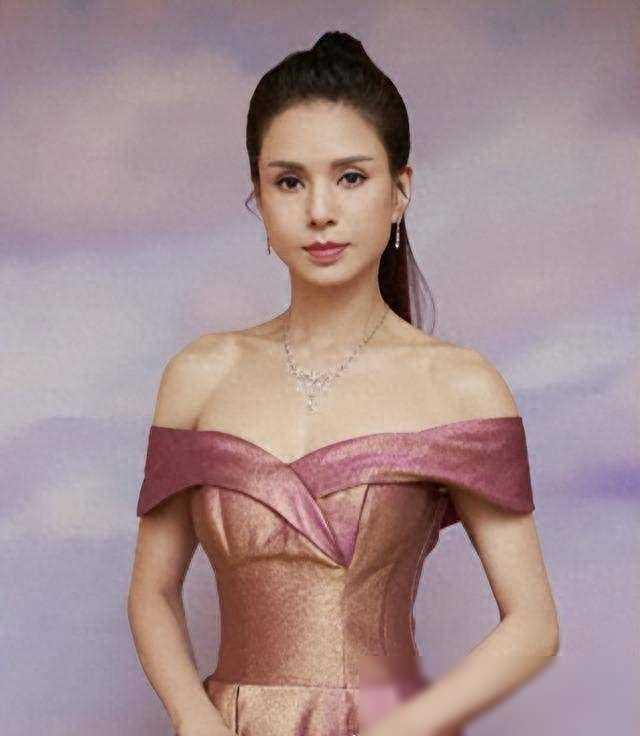 58岁李若彤:一生未婚未育背后有隐情,曾为爱付出太多_生活_方式_故事
